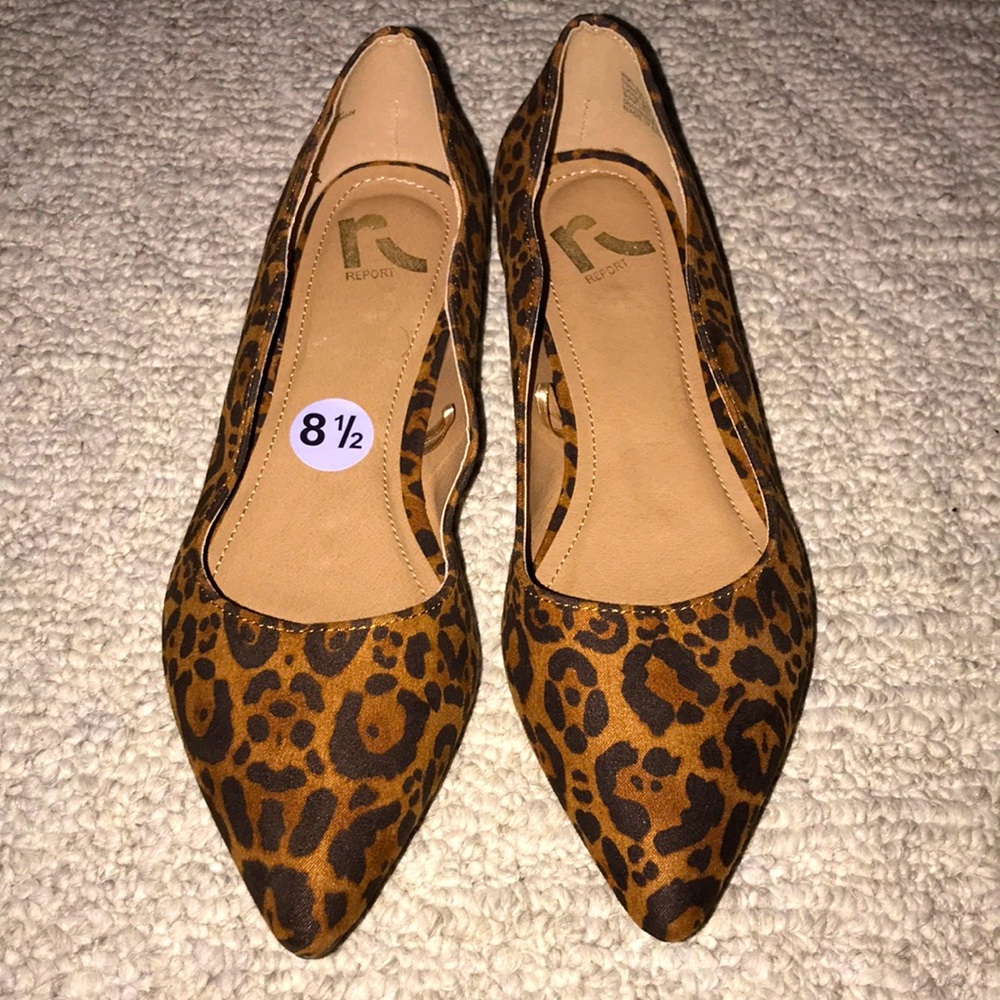 Leopard print flats
